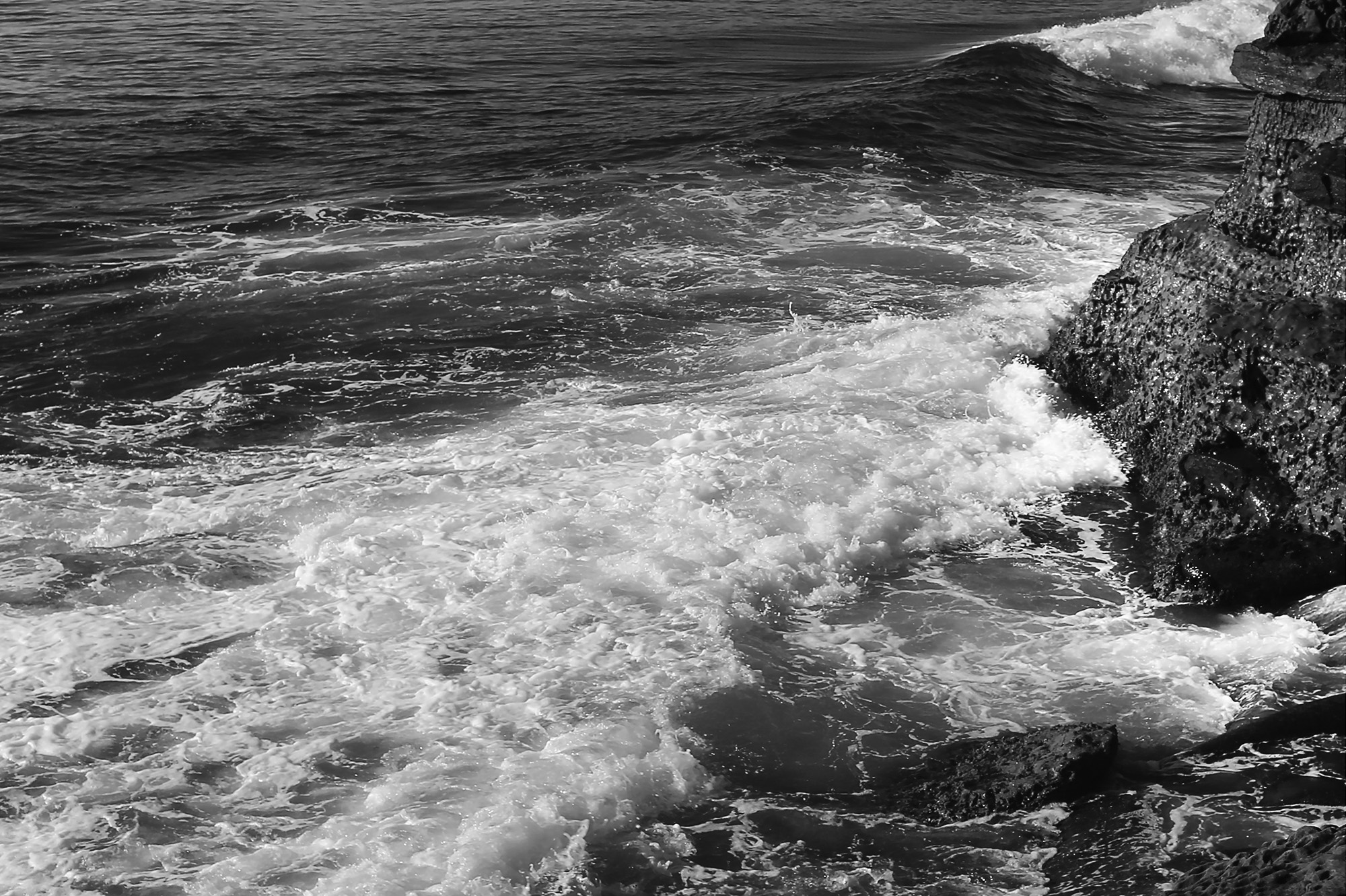 La Jolla Waves by Rich J. Velasco